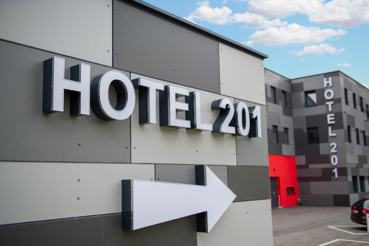 Hotel L201 - 24H Self-Check In Gablitz エクステリア 写真