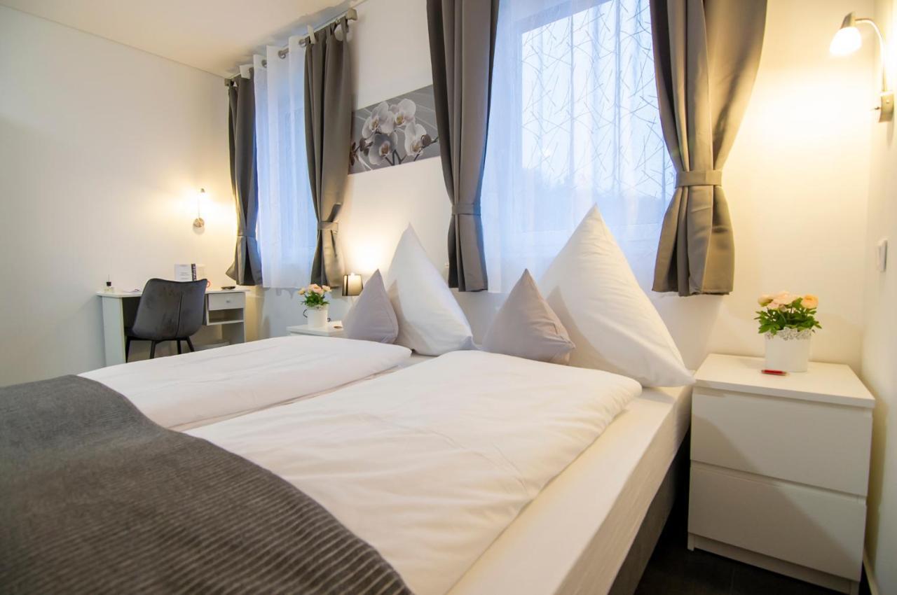 Hotel L201 - 24H Self-Check In Gablitz エクステリア 写真