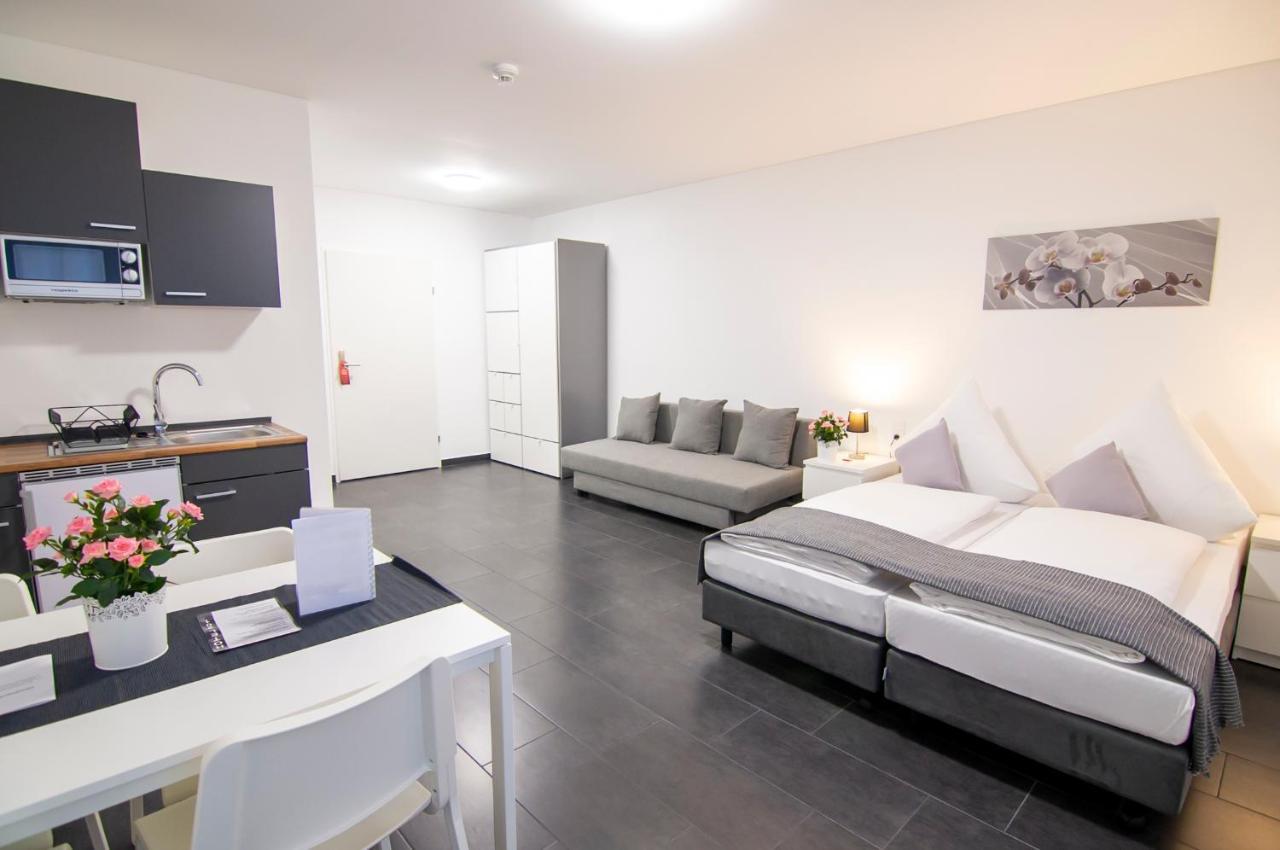 Hotel L201 - 24H Self-Check In Gablitz エクステリア 写真